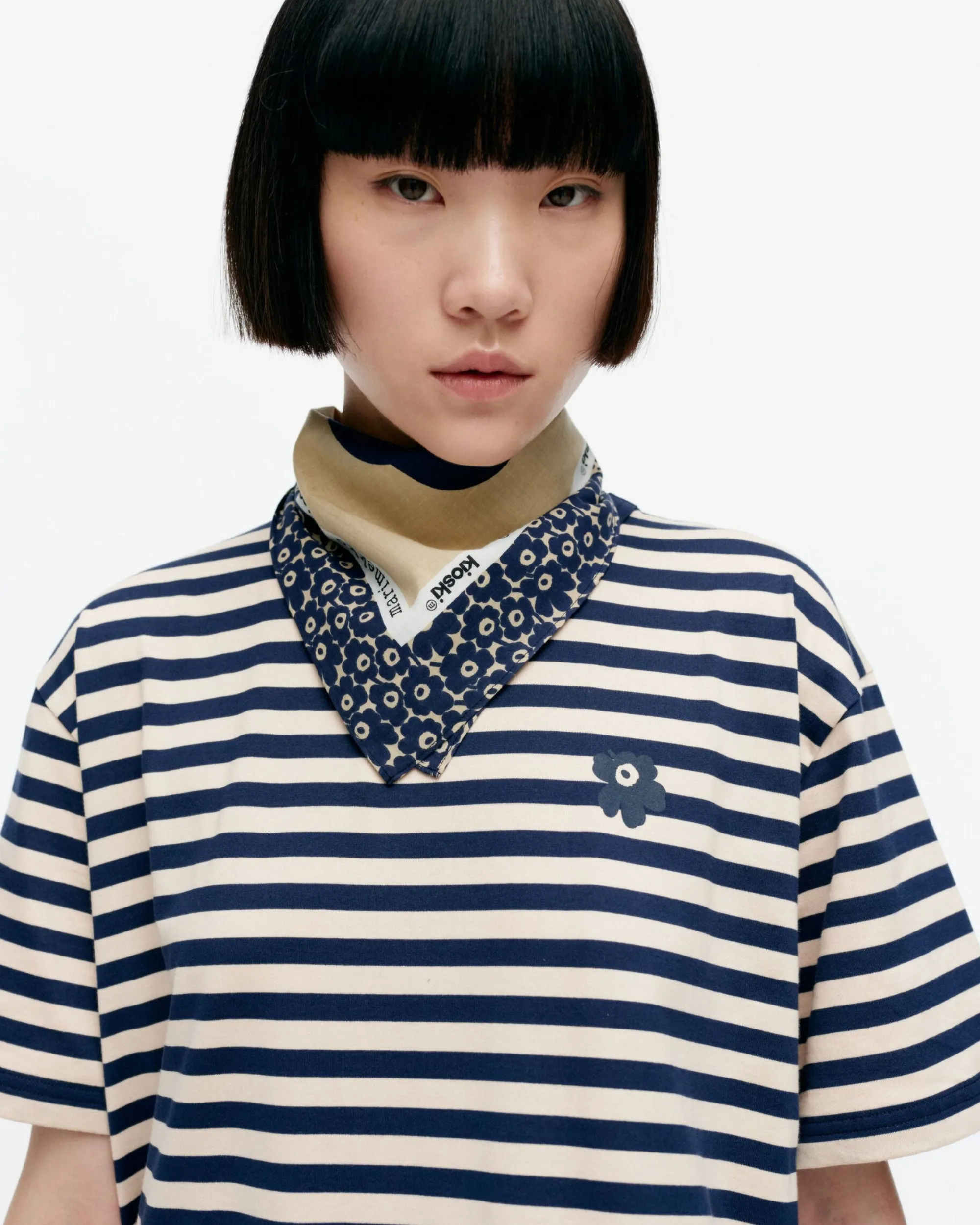 Marimekko Huivit>Astrilli Unikko Huivi