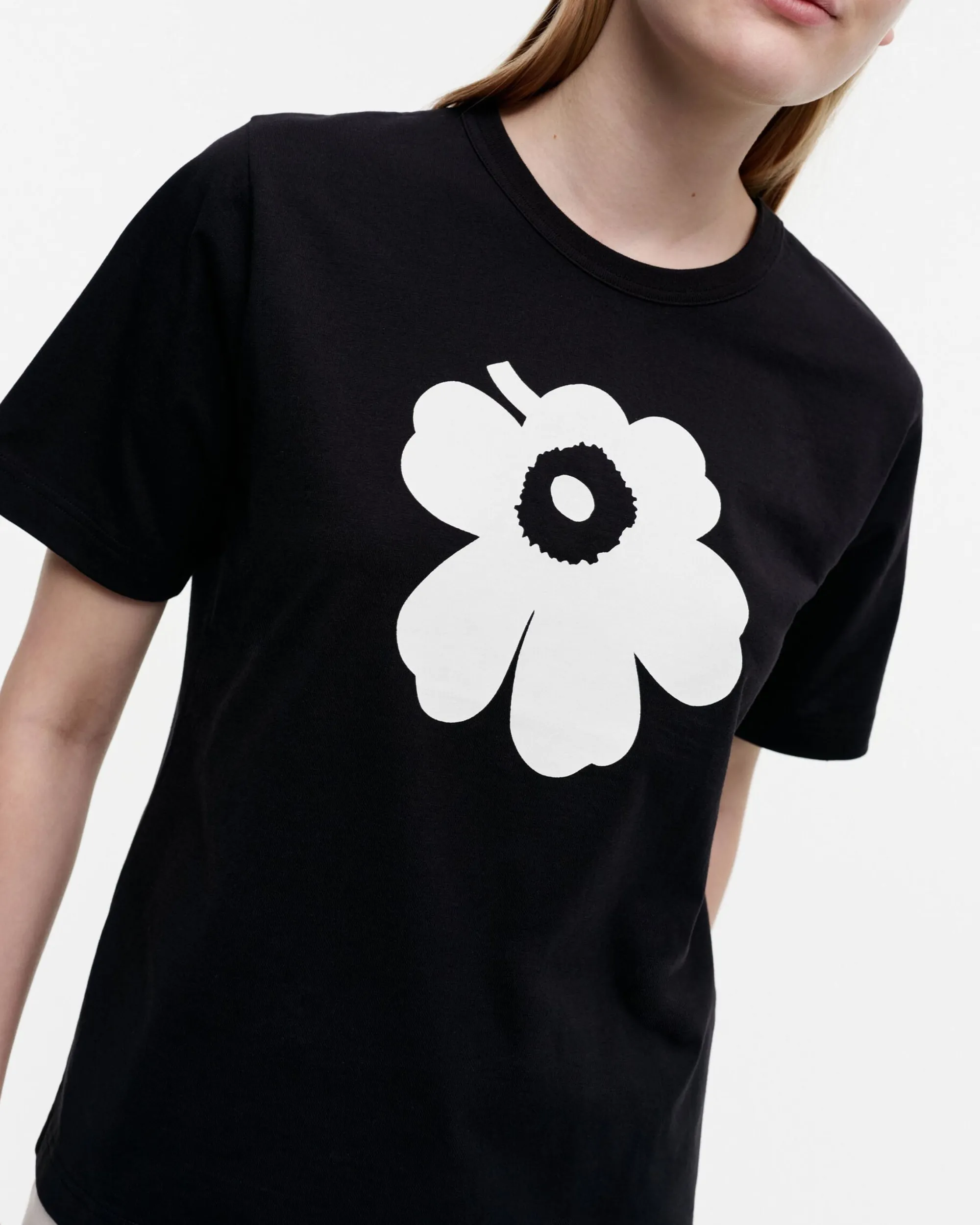 Marimekko Paidat Ja Tunikat>Erna Relaxed Unikko Placement T-Paita