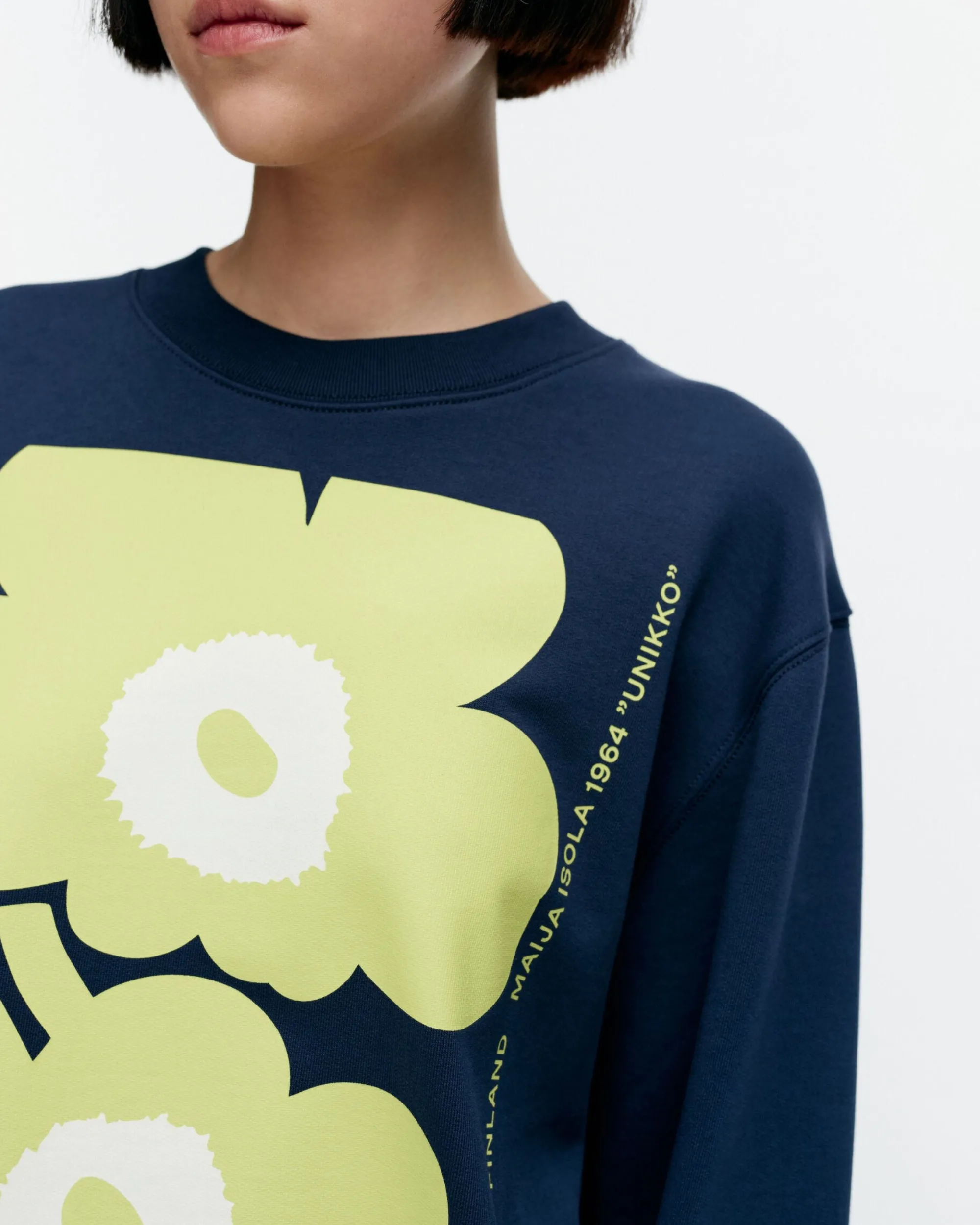 Marimekko Paidat Ja Tunikat>Kioski Loisto Unikko Placement Collegepaita