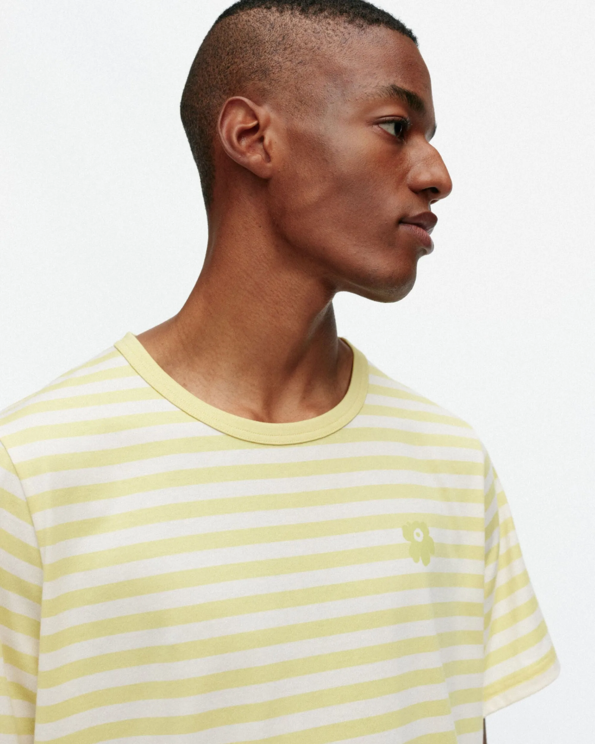 Marimekko Paidat Ja Tunikat>Kioski Tasaraita Men Shortsleeve T-Paita