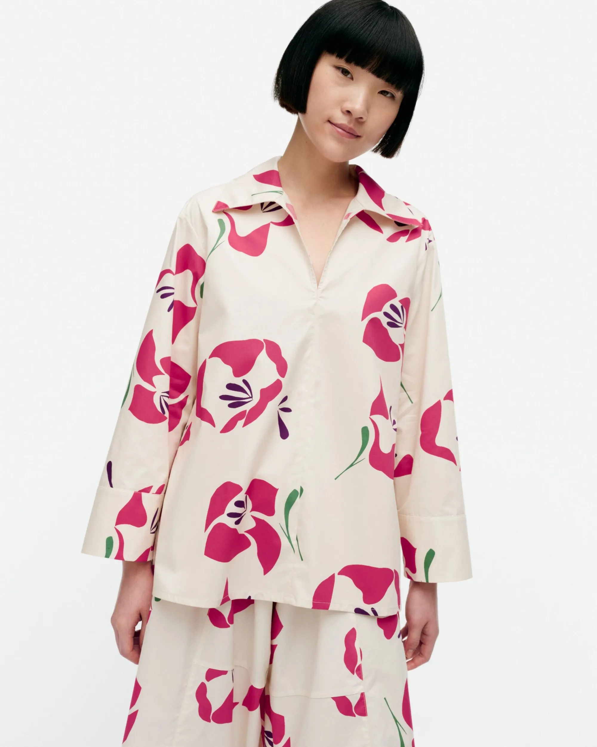 Marimekko Paidat Ja Tunikat>Mikea Helakka Puuvillapopliinipaita