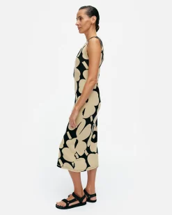 Marimekko Mekot>Simpukka Unikko Ribbimekko